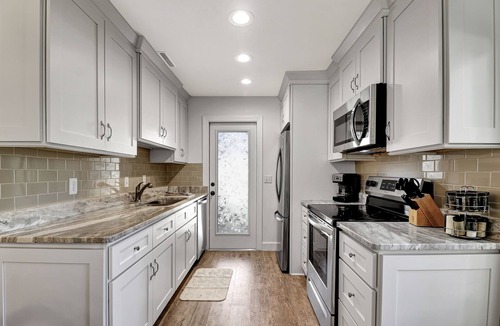 Sea Pines Villa | SeaPines, Stunning Remodel, Golf view, Walk to the Beach Club, 2 Free Bikes