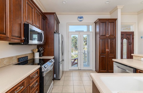 Oceanmarsh Subdivision House | Seascape - Oceanfront with Spectacular views