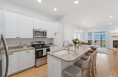 Waters Edge House | Second Wind on Folly