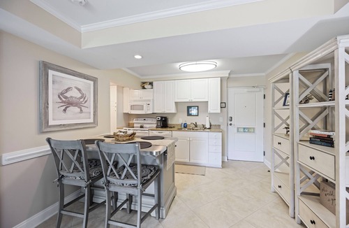 North Litchfield Beach Condo | SH 119 Updated condo with Litchfield By the Sea Water park access