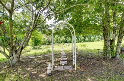 Burgaw House | ‘Shepard Cottage’ Near Wilmington & Wedding Venue