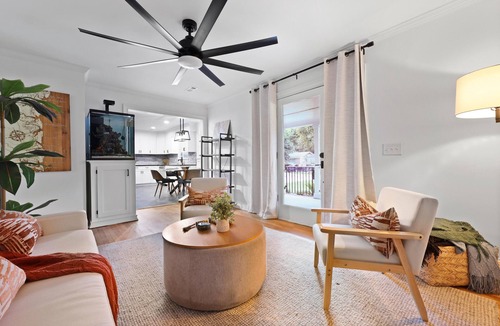 North Charleston House | Sherwood Chic - Stylish Modern Home + Park Circle