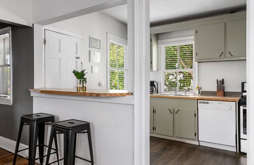 Cannonborough Elliotborough House | Six & Sow | Downtown Charleston Comfort & Charm