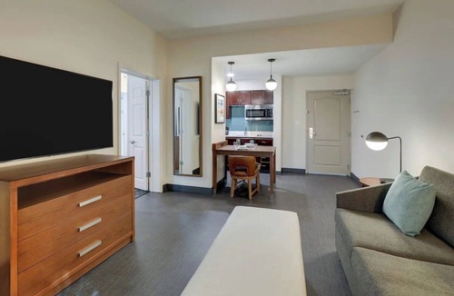 Mount Pleasant Hotel | Sleek 1BR Suite w/Free Breakfast & Parking – Perfect Mount Pleasant Location