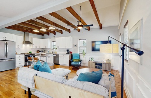 Westside Cottage | Sleek Cottage - High-Speed WiFi, Central AC, Private Deck - Walk to Restaurants