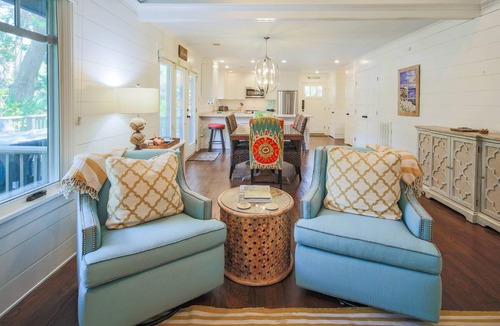 West Beach House | Slow Down & Reconnect in Renovated, Dog-Friendly Cottage, Four Minutes to Beach w/Great Back Dec
