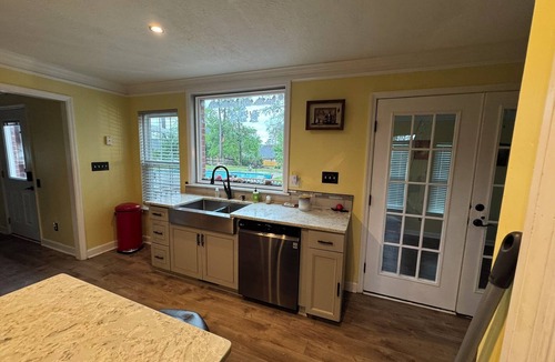 Evans House | Spacious 5-bdrm, 4bth with AC, WiFi, fenced yard, outdoor pool in charming Evans