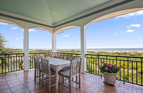 Seabrook Island House | Spacious 5 bedroom home on Seabrook Island, private walkway to the beach!