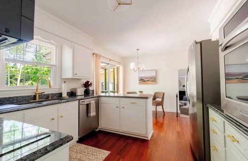 Charlotte House | Spacious SouthPark Area Retreat 2 Living Rooms + Office + Glass-Enclosed Porch