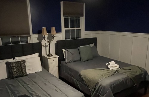 Westside House | Spacious upstairs in a duplex