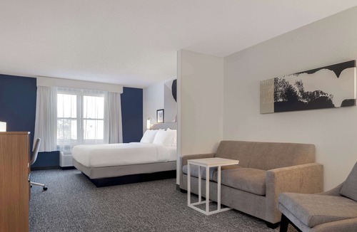 Summerville Hotel | Spark by Hilton Summerville