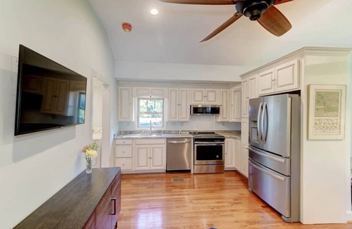 West Ashley House | Standalone Garden Cottage near Downtown: Private Koi Pond & Parking