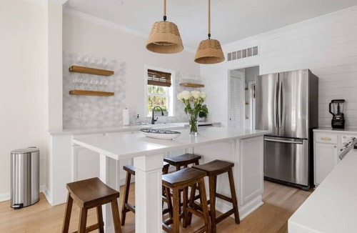 Sunset Point House | Starfish Landing | Renovated, private 4bd Oasis