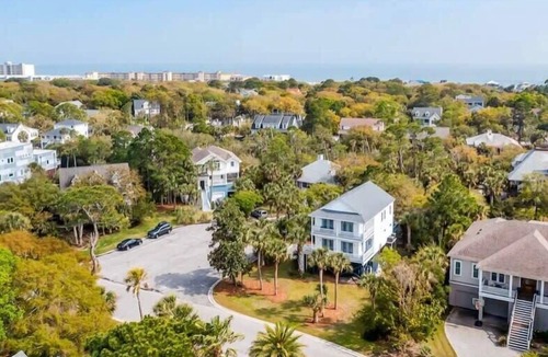 Sunset Point House | Starfish Landing | Renovated, private 4bd Oasis