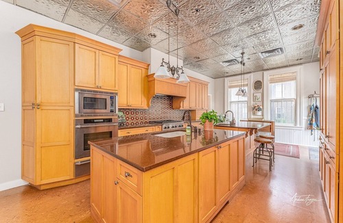 Metropolitan House | Stay in The Famous Savannah Gingerbread House by Lucky Savannah