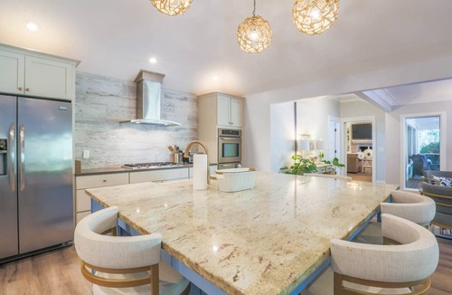 West Beach House | Steps to Beach! Private Heatable* Pool, Two Primary Suites, Bunk Bedroom, Two Dens & Terrific Patio
