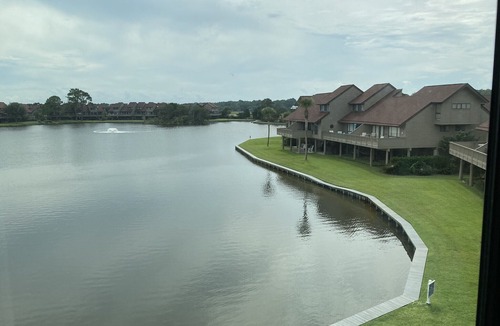 Litchfield by the Sea Villa | StormSurge 34 HeronMarshVilla DAD FRIENDLY PAWLEYS SC LFBTS 200 yards to beach