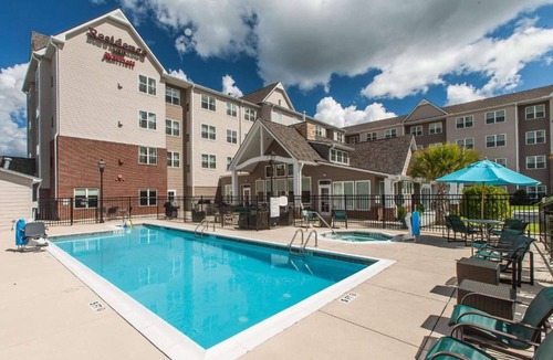 Florence Hotel | Studio w/Kitchen | Free Breakfast & Parking