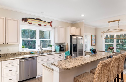 Seabrook Island House | Stunning 4 BR/3.5 BA Home! Neighborhood Pool! Amenity access included!
