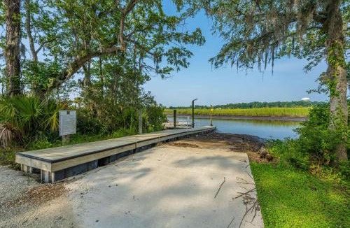 Goose Creek Apartment | Stunning 5-Bedroom Coastal Retreat in Hanahan