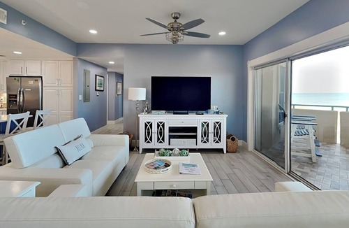 Tybee Island Condo | Stunning Ocean View Retreat w/Spacious Balcony & Pool Access