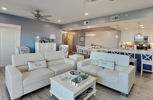 Tybee Island Condo | Stunning Ocean View Retreat w/Spacious Balcony & Pool Access