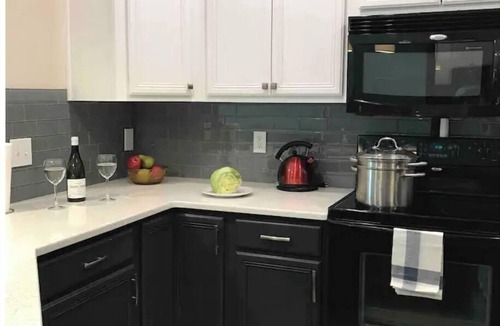 Bluffton House | Sugar & Spice That is Life/sleep/6 pets friendly