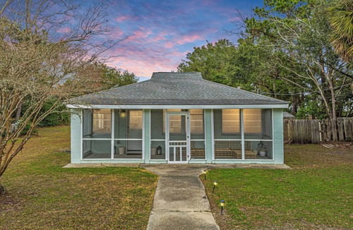 Sullivan's Island House | Sullivans Retreat Amazing Views on Conch Creek, Pet Friendly 30 Night Min.