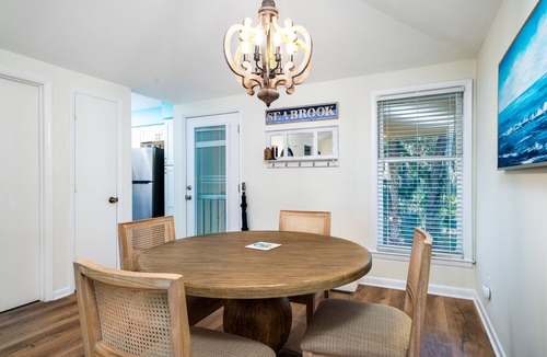 Seabrook Island Cottage | Summerwind Cottage-Dog Friendly