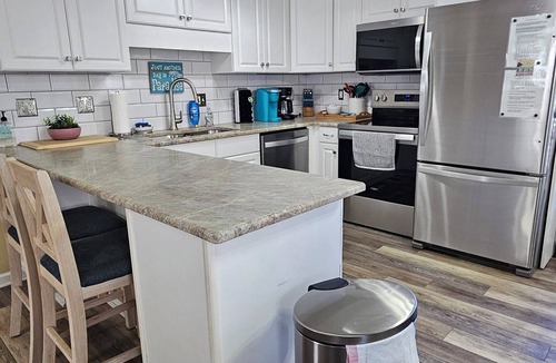 Surfside Beach House | ^Super Clean, Well Equipped Beach House w/Partial Oceanview, Golf Cart, WiFi^
