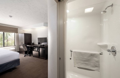 Summerville Hotel | SureStay by Best Western Summerville Flowertown