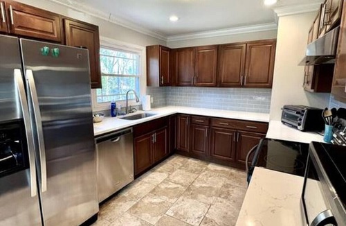 Harrisburg House | Talladega Nights—Race to nearby Nascar/ZMax/CLT!