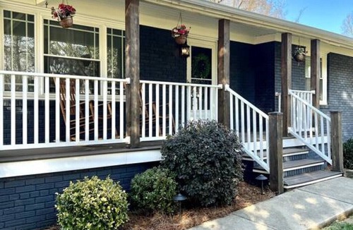 Harrisburg House | Talladega Nights—Race to nearby Nascar/ZMax/CLT!