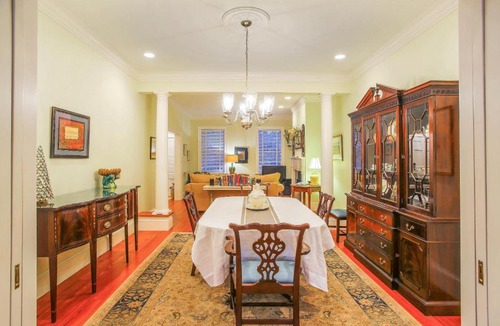 Historic Downtown Savannah Apartment | Tattnall Manor by Lucky Savannah