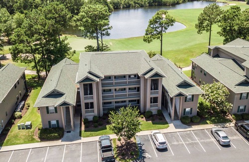 Pawleys Island Condo | TB 8F Second floor Condo True Blue Golf/Tennis/Pool Accessible