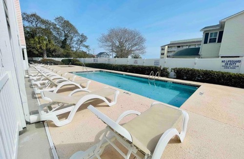 Windy Hill Apartment | The best location Beautiful Ocean View 7BR pool