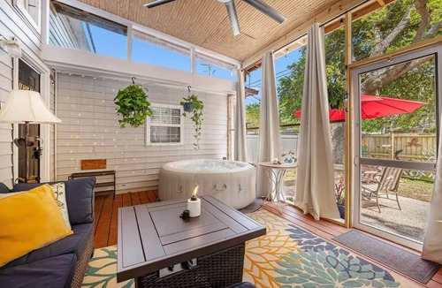 West Ashley House | The Birdhouse Pet friendly 2 Bed With Yard And Hot Tub