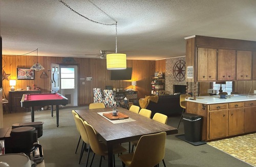 Eutawville House | The Bunkhouse at St Julien - Vintage Waterfront Lake House