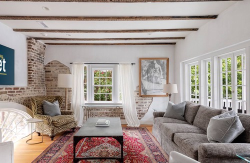 South of Broad Apartment | The Carriage House at The William Ravennel House