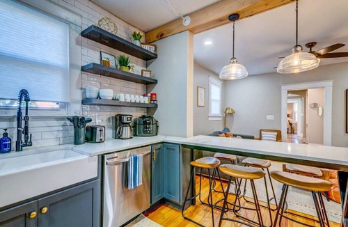 Westside House | The Charleston Charm by Abode sleeps 8, 4 bedrooms
