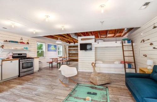Folly Beach House | The Compound - 3 Cottages