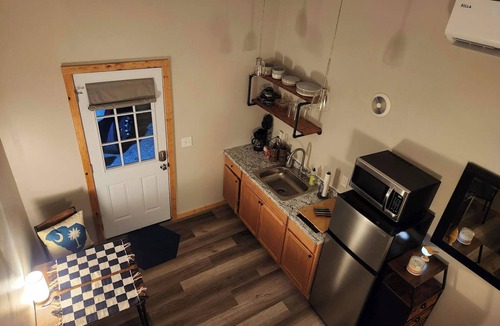 Winnsboro Apartment | The Doohickey Hideaway - Call it whatever - but you’ll call it home!