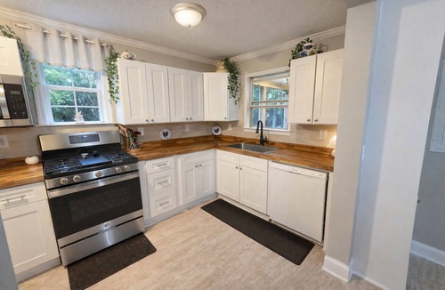Cayce House | The Good Life Lodge