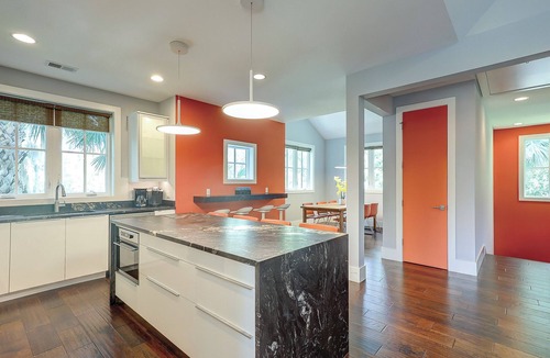 North Forest Beach House | The Heron's Nest - Look no further than this 10-bedroom Home on HHI!
