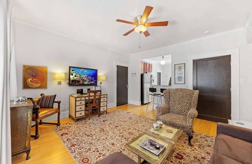 Dilworth Apartment | The Home Collection: King Suite with Private Balcony near Atrium & South End