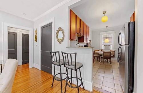 Dilworth Apartment | The Home Collection: Pet-Friendly King Suite near South End & Freedom Park