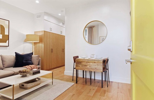 Cannonborough Elliotborough Apartment | The Iris, Signature Suite