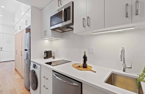 Cannonborough Elliotborough Apartment | The Iris, Superior Suite