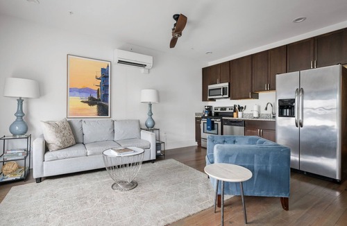 Downtown Charleston House | The King Suites at 493 - 8 Suites, 16 Bedrooms