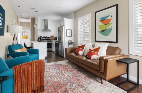 Westside House | The Lemoncello- Bright 2br/2ba